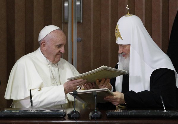 PopeFrancis Kirill 06