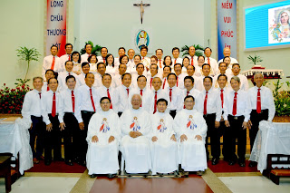 ChurchHoaHung13